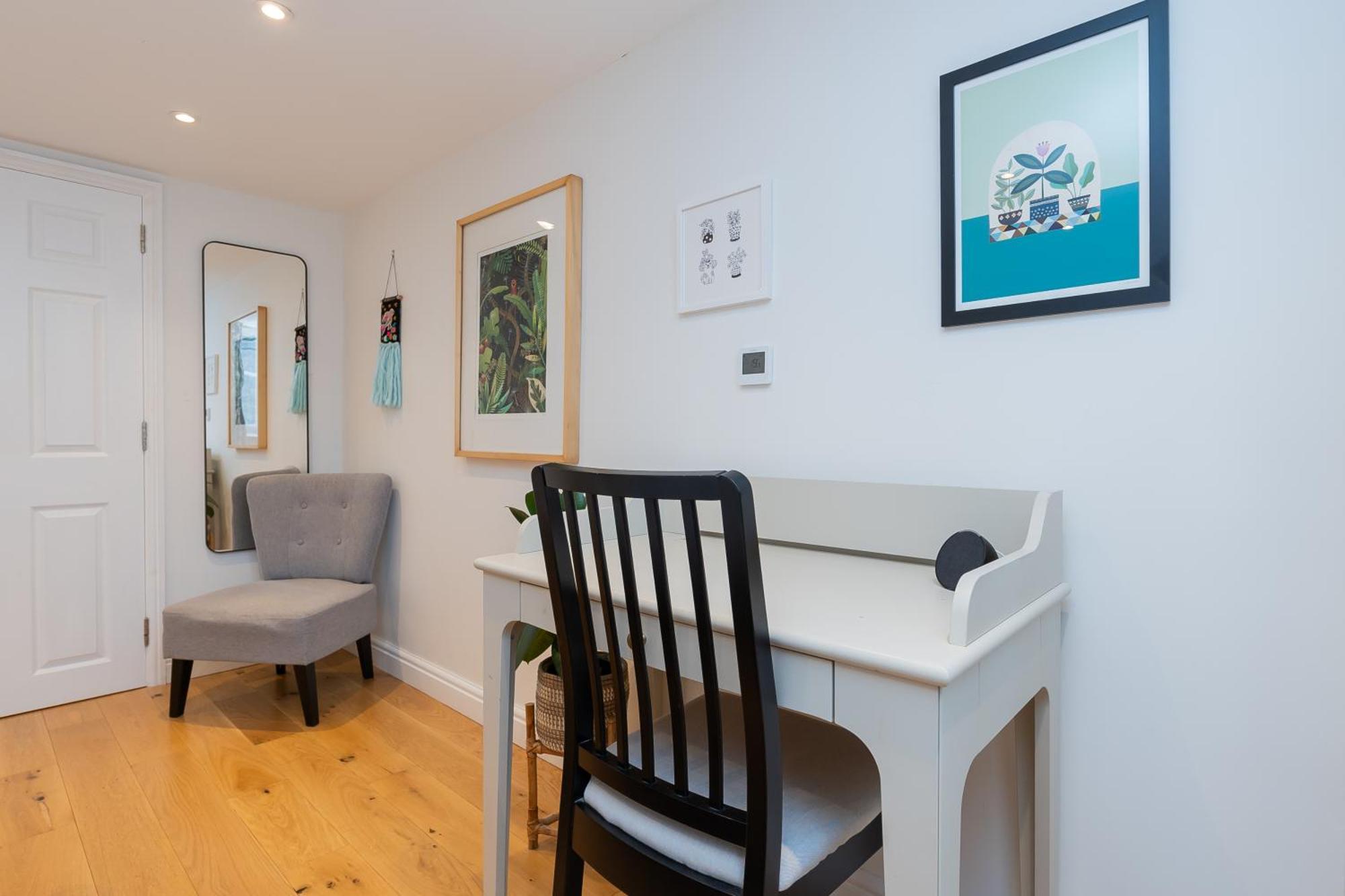 The Old Wire Factory - 2 Bed, Close To City Centre, Fast Wifi, Comfortable Home From Home 布里斯托 外观 照片